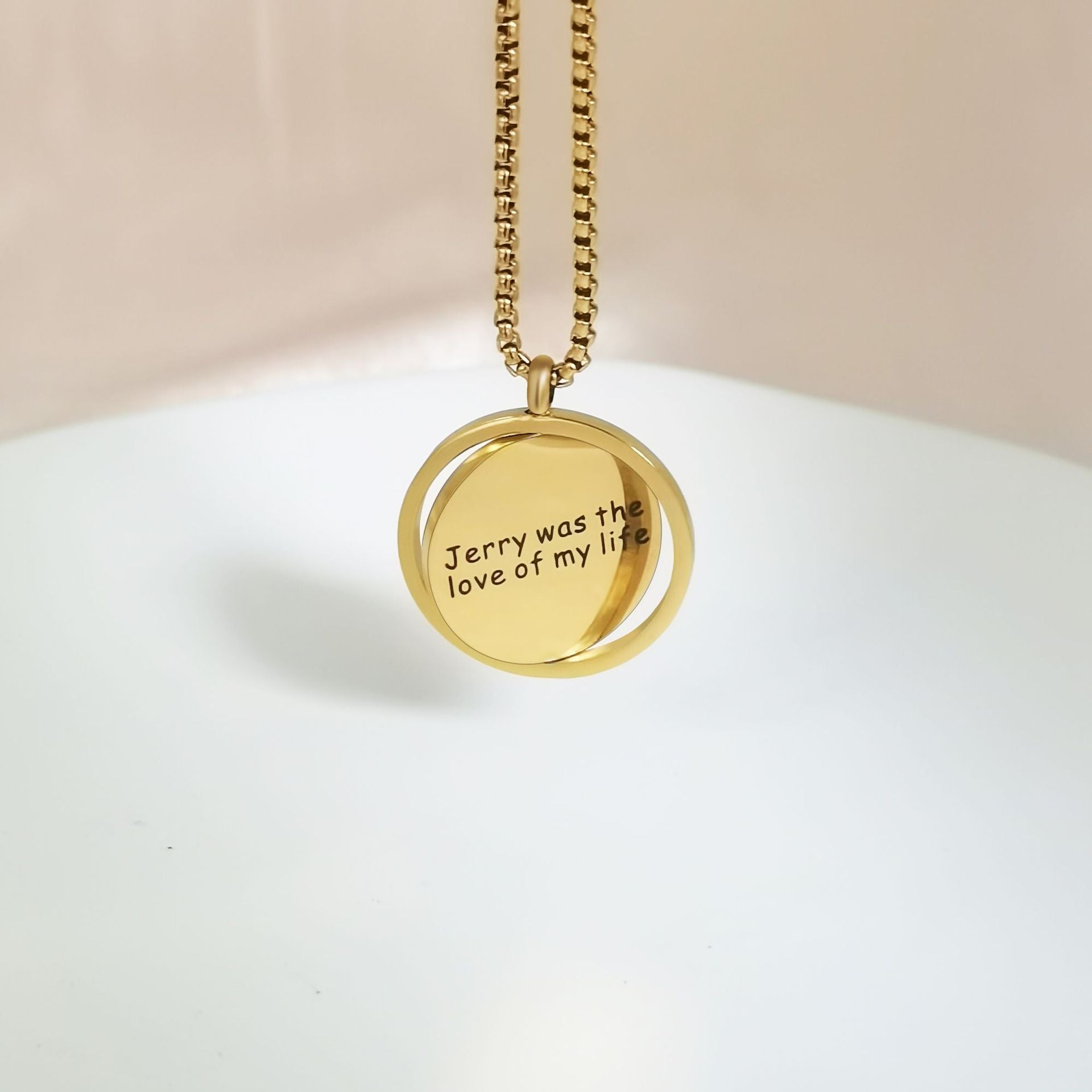 Personalized Name Custom Picture Round Pendant Necklace