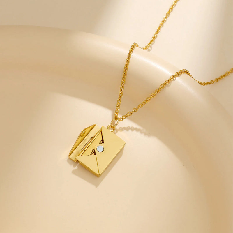 Personalized Secret Message Love Letter Envelope Necklace for Girlfriend, Wife, Mom